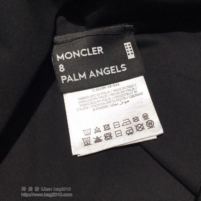 Moncler短袖衣 Moncler X Palm Angels19春夏新款 盟可睞黑色男T恤  tzy1634